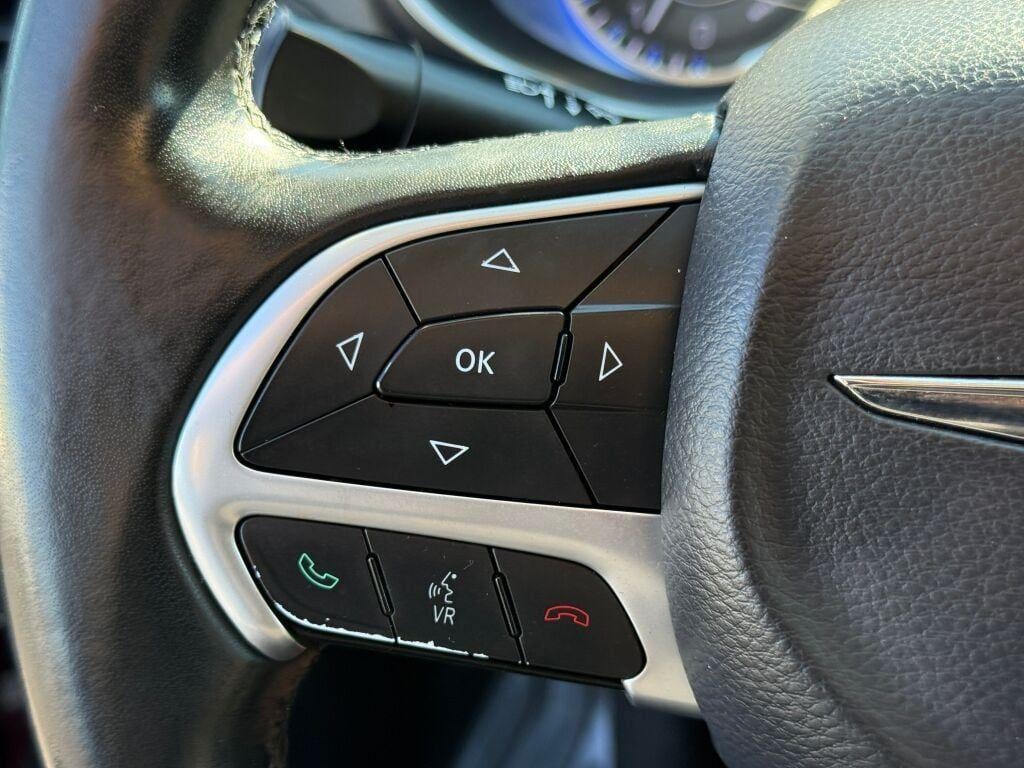 2016 Chrysler 200 Touring