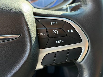 2016 Chrysler 200 Touring
