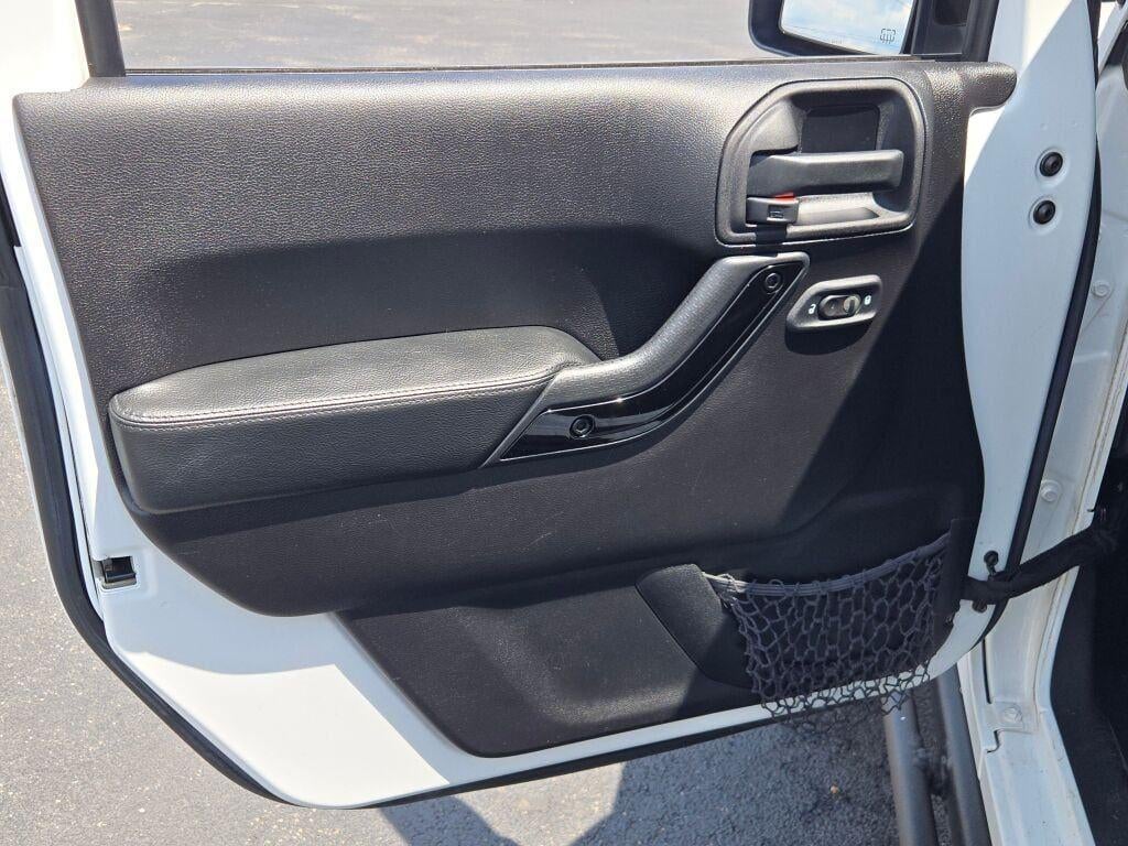 2015 Jeep Wrangler Unlimited Altitude