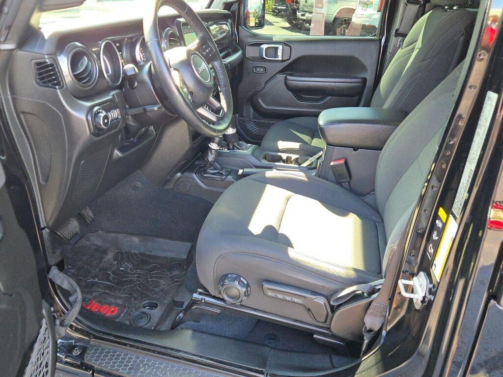 2022 Jeep Wrangler Unlimited Sport Altitude 4x4