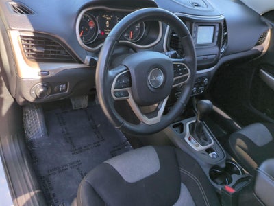 2017 Jeep Cherokee Sport FWD