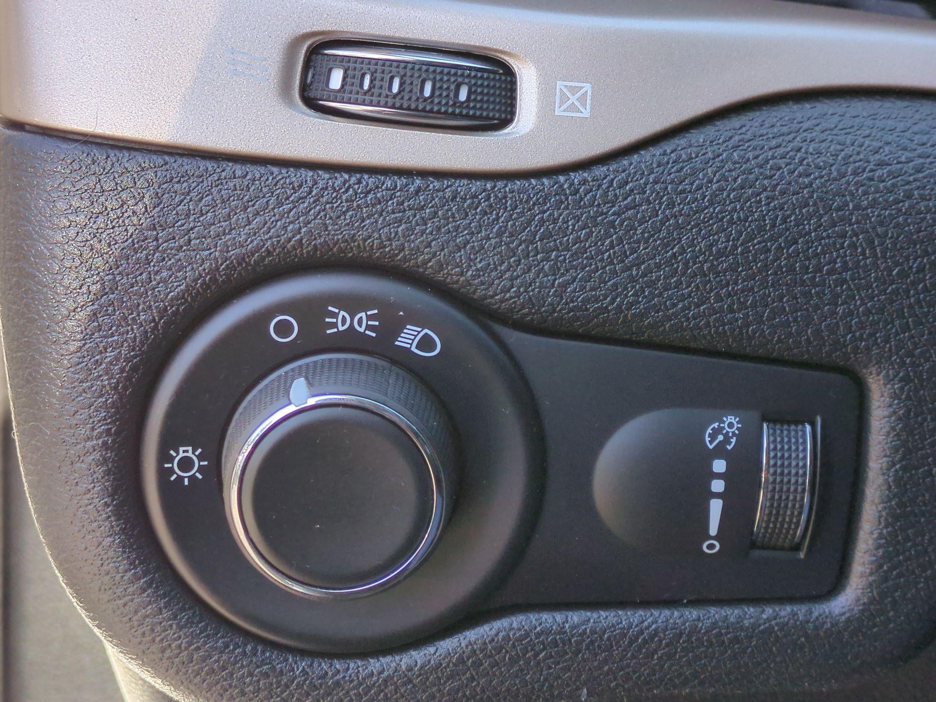 2017 Jeep Cherokee Sport FWD