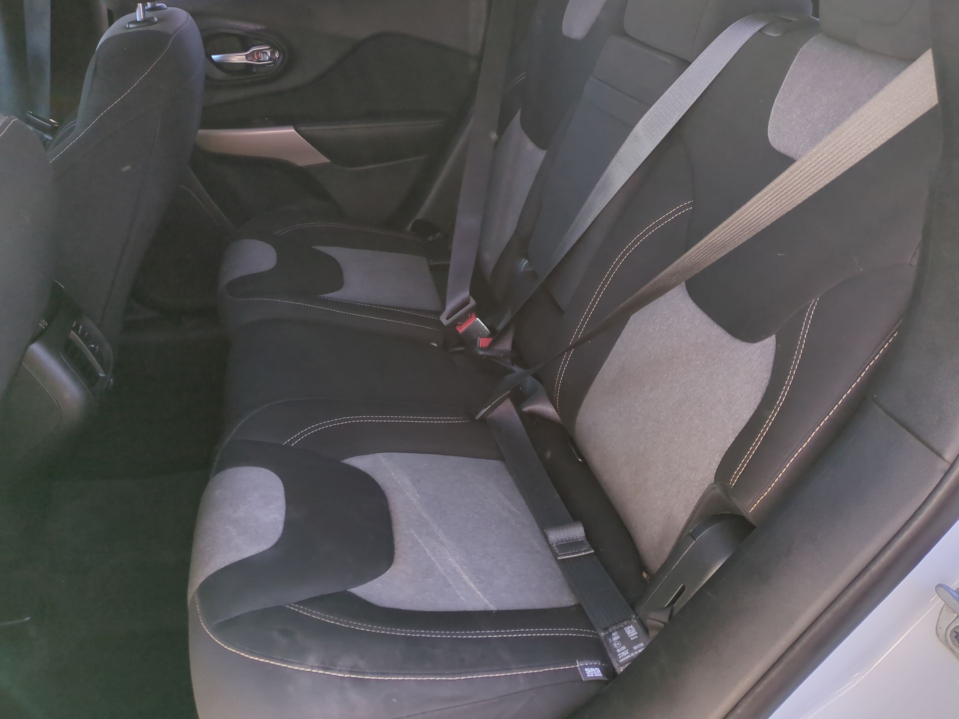 2017 Jeep Cherokee Sport FWD