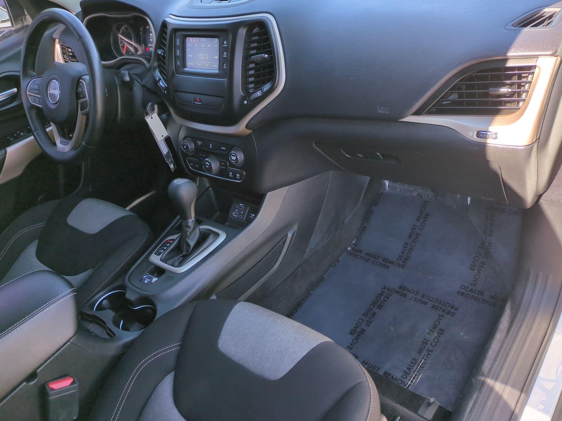 2017 Jeep Cherokee Sport FWD