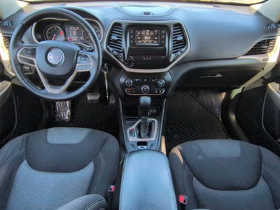 2017 Jeep Cherokee Altitude FWD