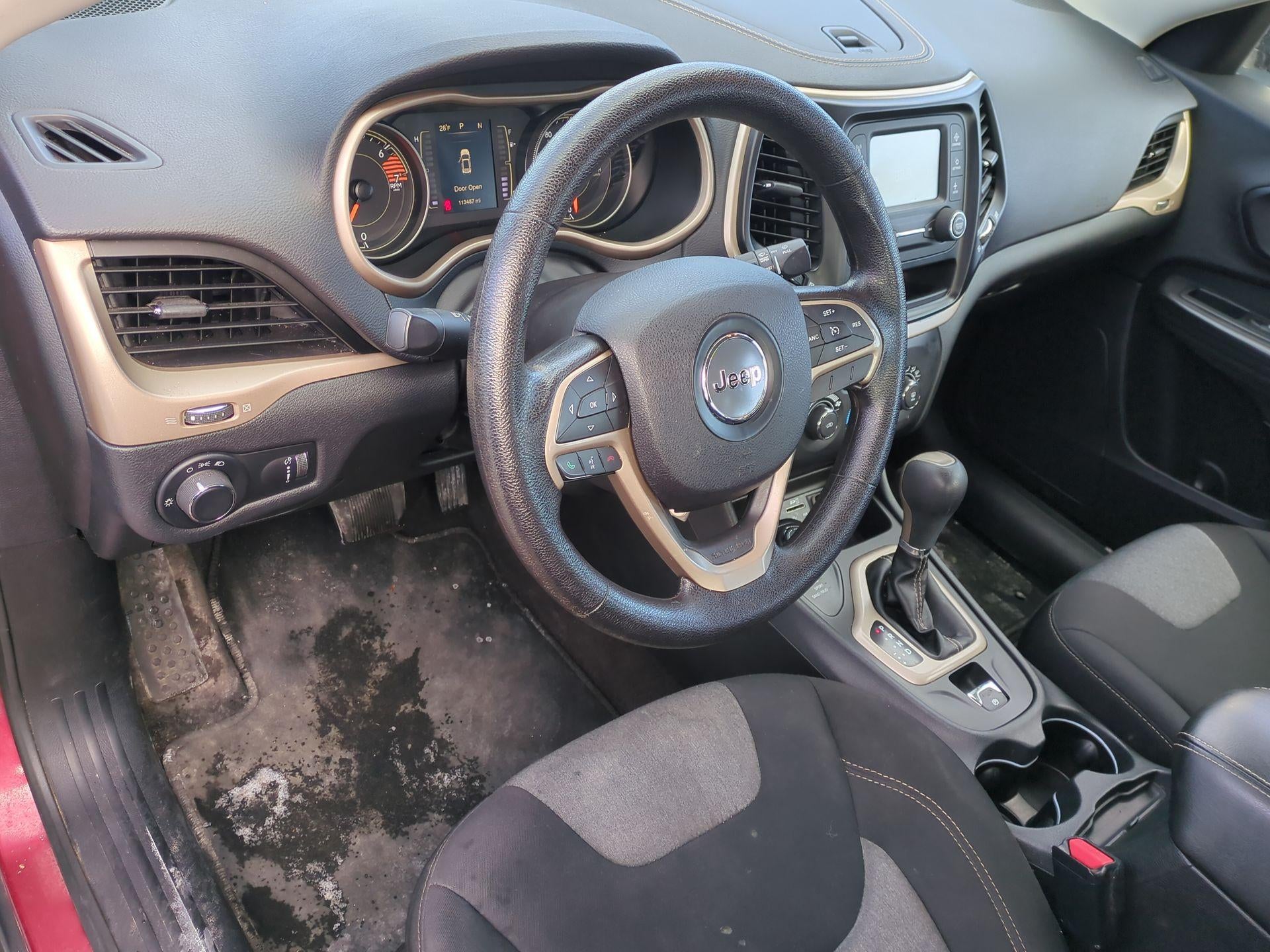 2016 Jeep Cherokee Sport