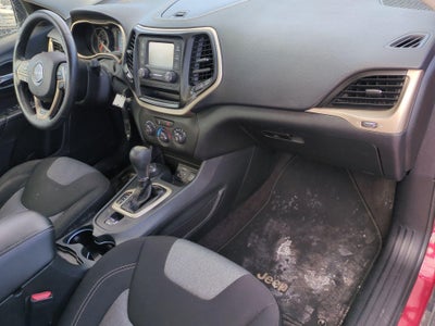 2016 Jeep Cherokee Sport