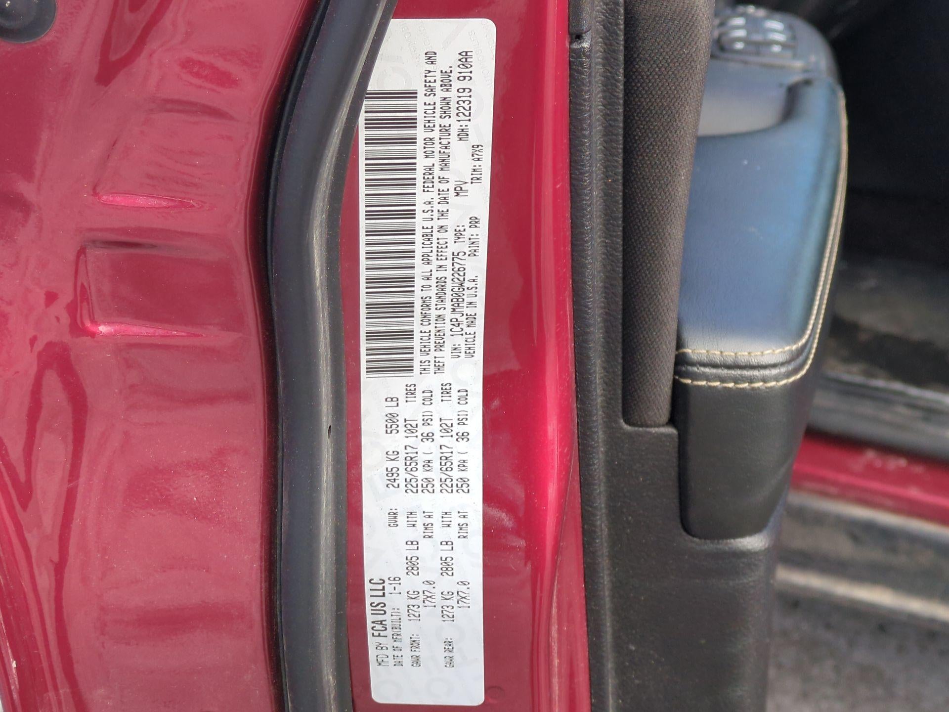 2016 Jeep Cherokee Sport