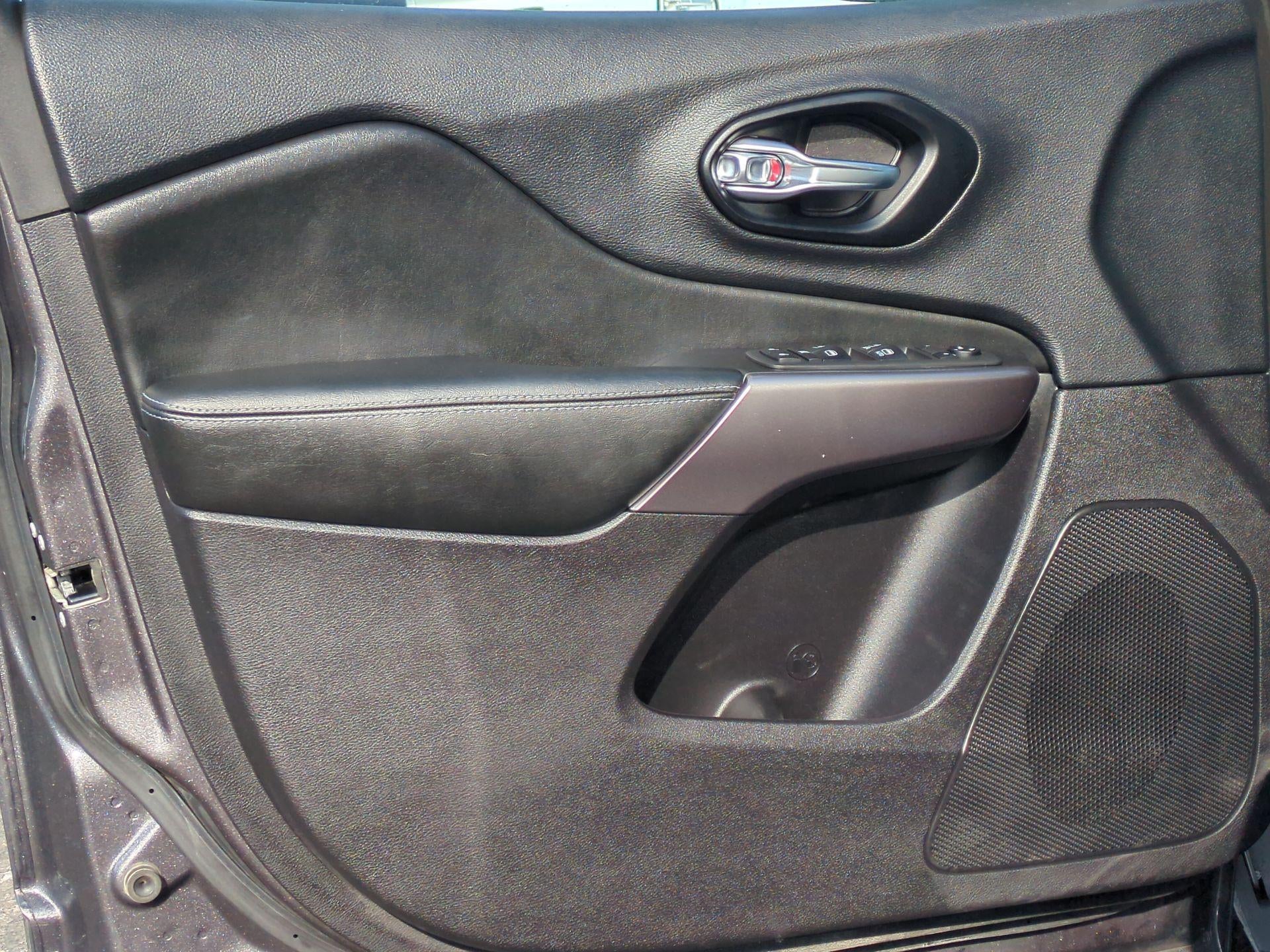 2021 Jeep Cherokee Latitude Plus 4X4