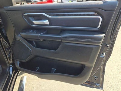 2023 RAM 1500 Big Horn Crew Cab 4x4 5'7" Box