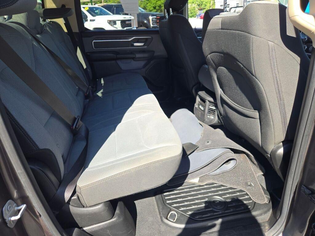 2019 RAM 1500 Big Horn/Lone Star Crew Cab 4x4 5'7" Box