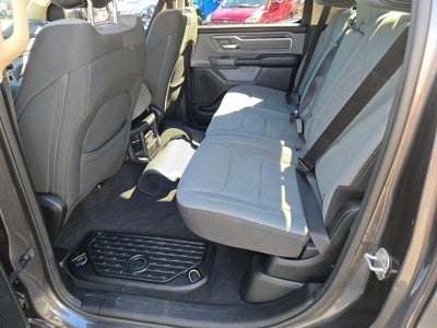 2019 RAM 1500 Big Horn/Lone Star Crew Cab 4x4 5'7" Box
