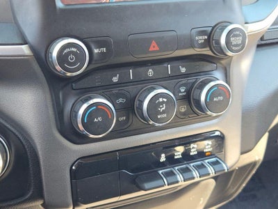 2019 RAM 1500 Big Horn/Lone Star Crew Cab 4x4 5'7" Box