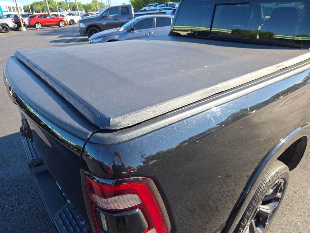 2022 RAM 1500 Limited Crew Cab 4x4 5'7" Box