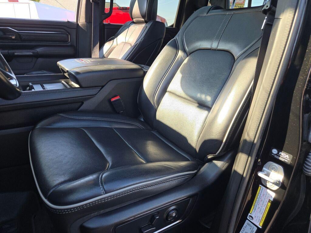 2022 RAM 1500 Limited Crew Cab 4x4 5'7" Box