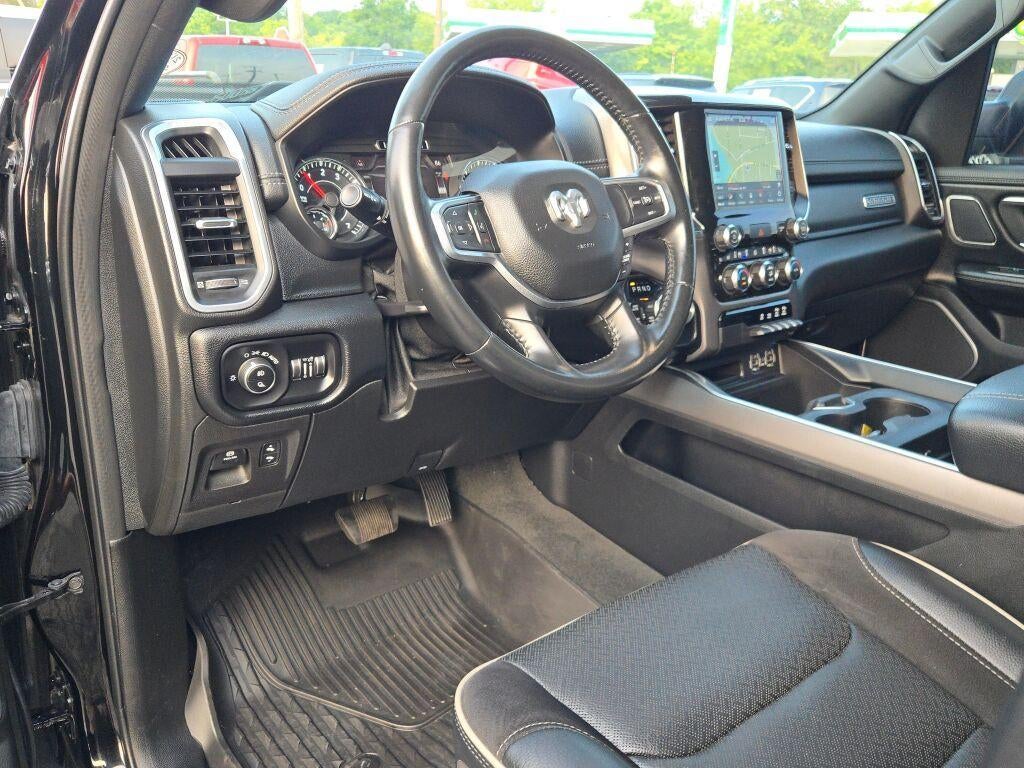 2021 RAM 1500 Laramie Crew Cab 4x4 5'7" Box