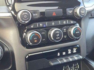 2021 RAM 1500 Laramie Crew Cab 4x4 5'7" Box