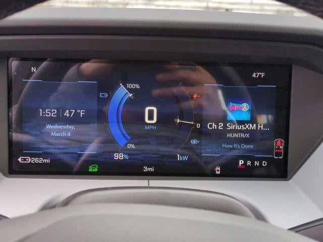 2027 Chevrolet Bolt FWD 4dr LT