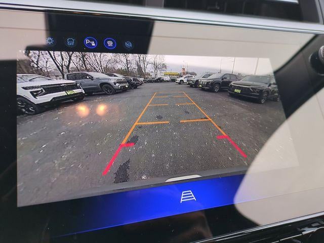 2027 Chevrolet Bolt FWD 4dr LT