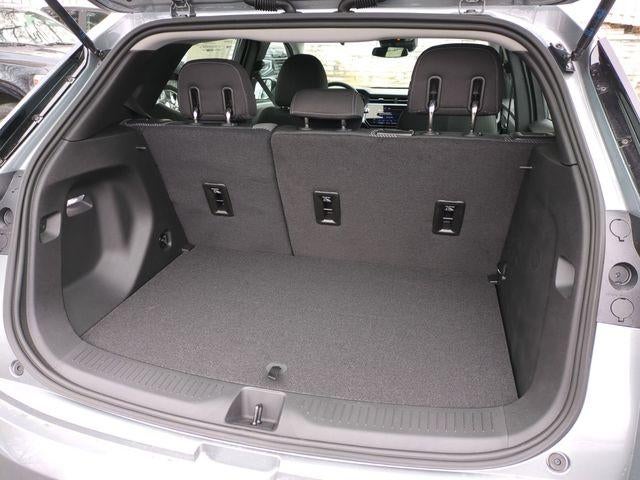 2027 Chevrolet Bolt FWD 4dr LT