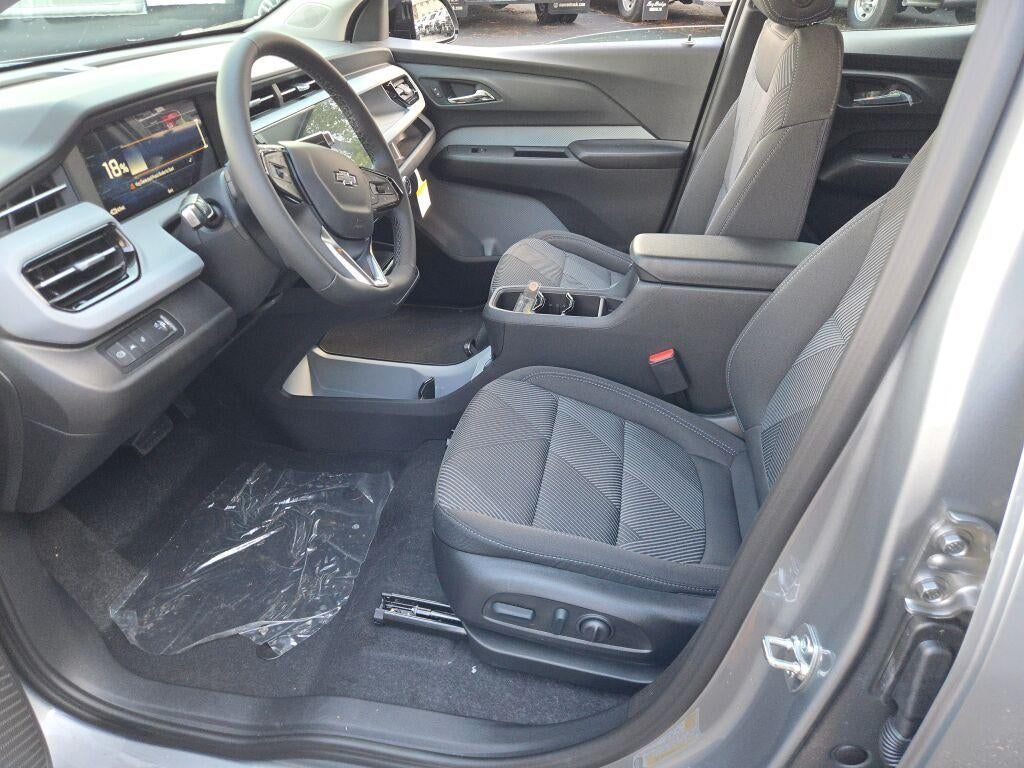 2027 Chevrolet Bolt FWD 4dr LT