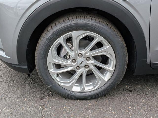 2027 Chevrolet Bolt FWD 4dr LT