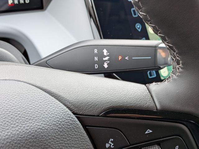 2027 Chevrolet Bolt FWD 4dr LT