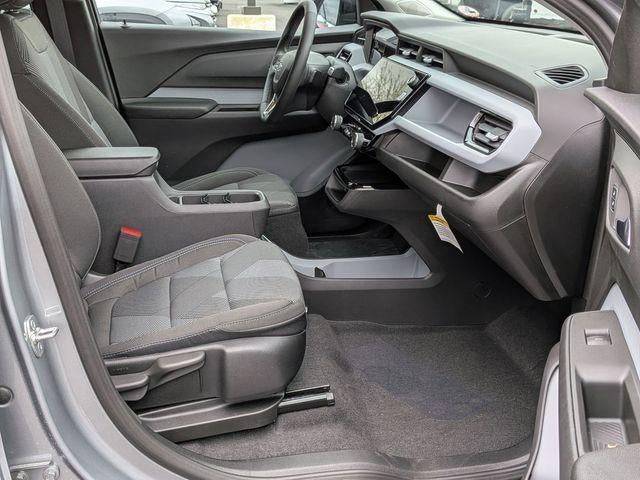 2027 Chevrolet Bolt FWD 4dr LT