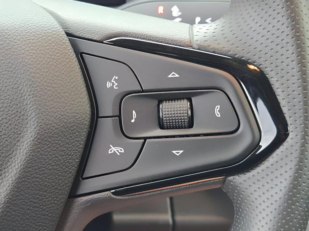 2027 Chevrolet Bolt FWD 4dr LT