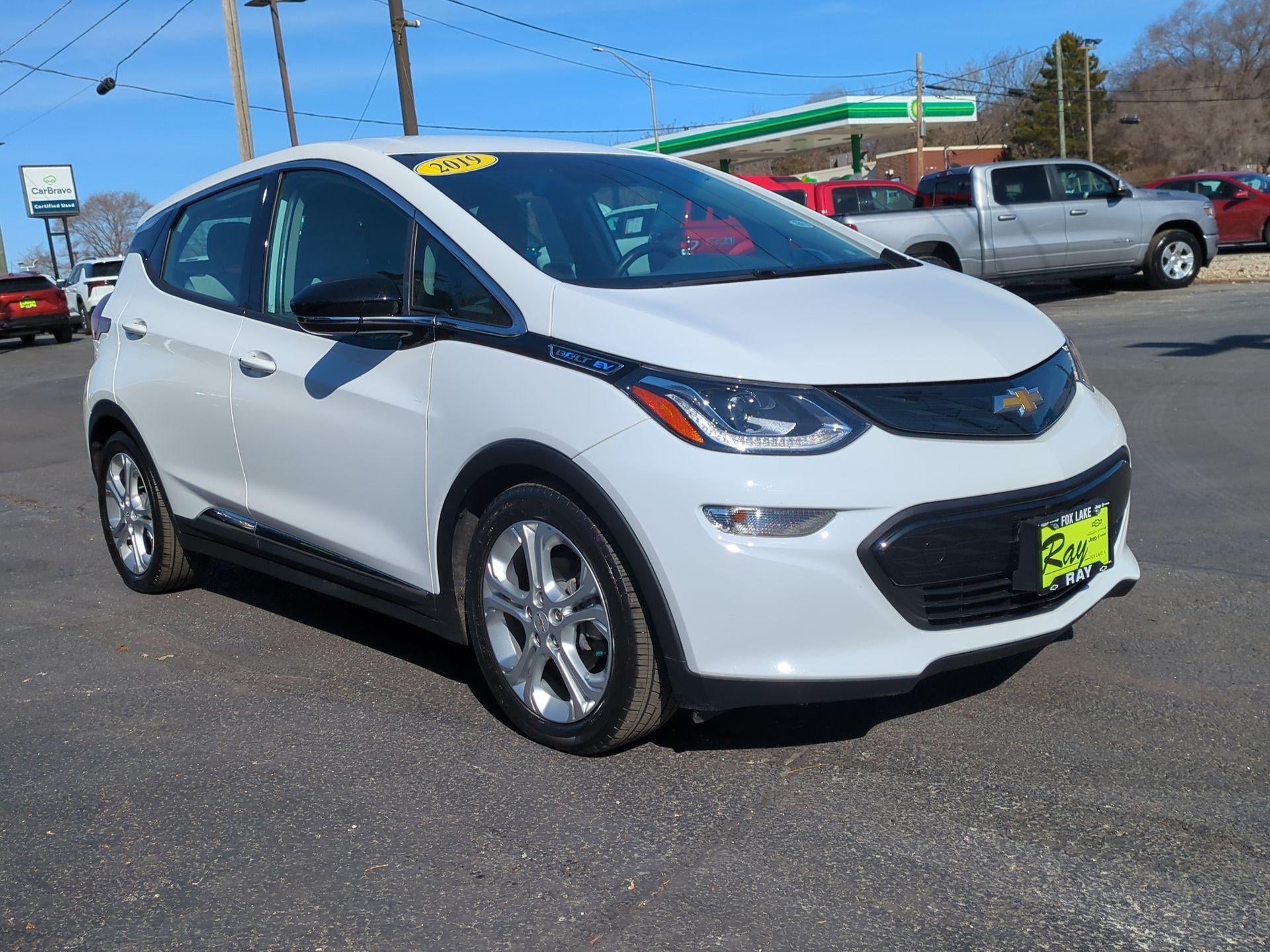 Used 2019 Chevrolet Bolt EV LT with VIN 1G1FY6S01K4136189 for sale in Fox Lake, IL