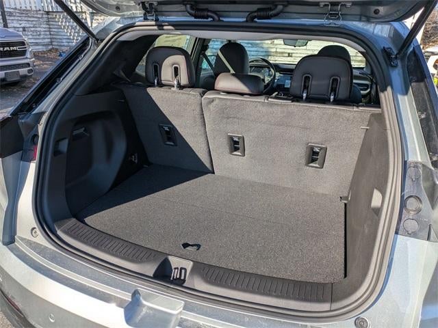 2027 Chevrolet Bolt FWD 4dr RS