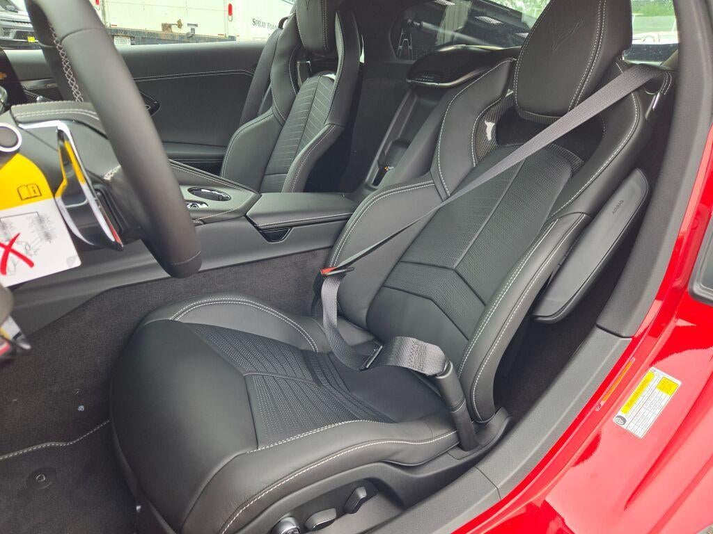 2027 Chevrolet Corvette Stingray Stingray Coupe 2LT