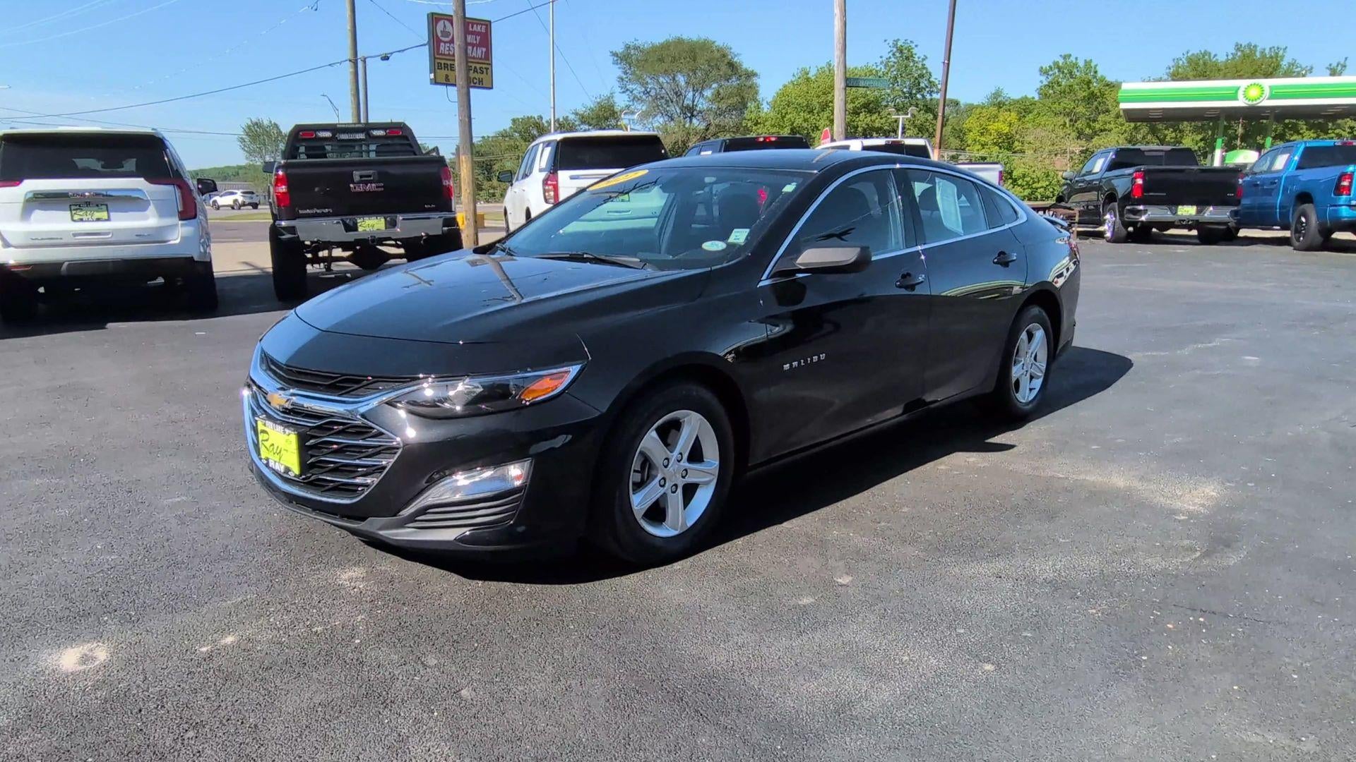 2022 Chevrolet Malibu LS