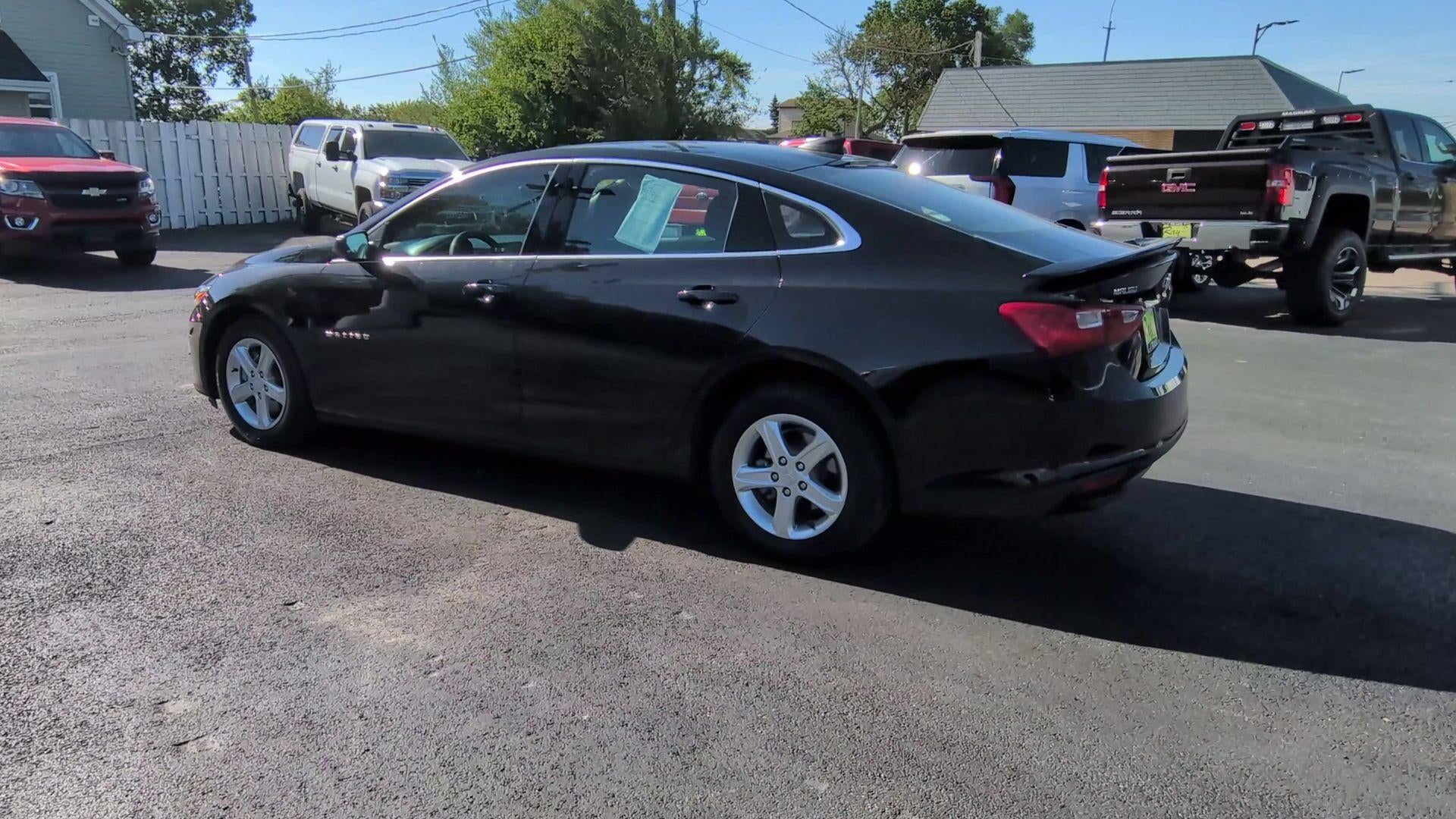 2022 Chevrolet Malibu LS