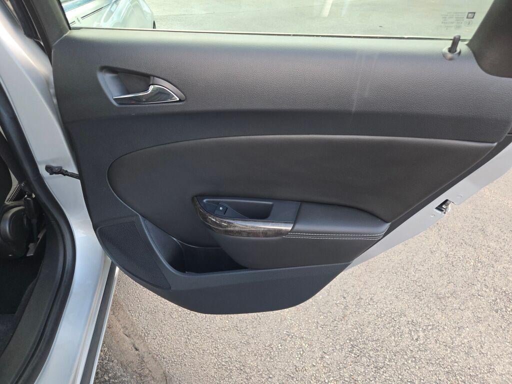 2013 Buick Verano Leather Group