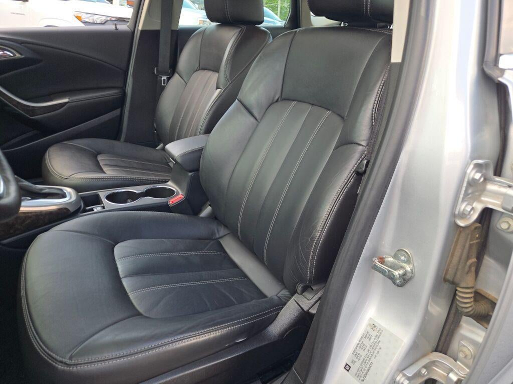 2013 Buick Verano Leather Group