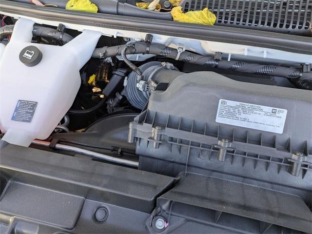 2025 Chevrolet Express Cutaway 3500 3500 Van 139"