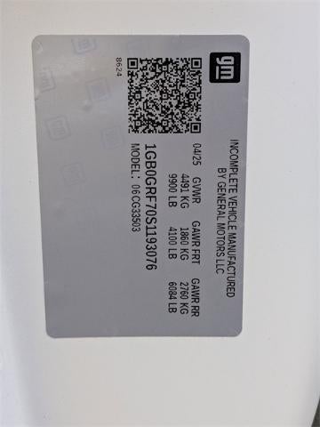 2025 Chevrolet Express Cutaway 3500 3500 Van 139"