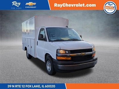 2025 Chevrolet Express Cutaway 3500 3500 Van 139"