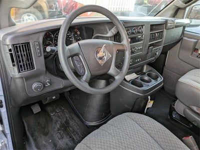 2025 Chevrolet Express Cutaway 3500 3500 Van 139"