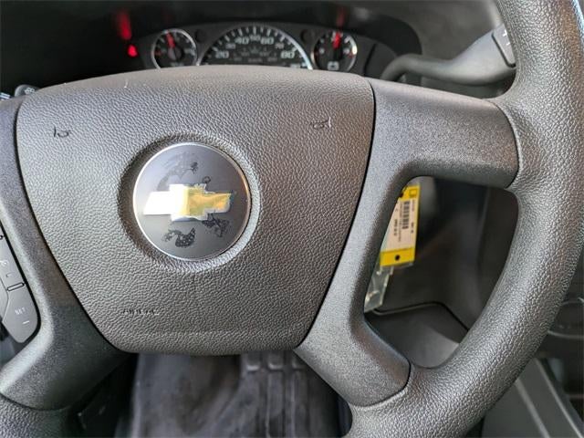 2025 Chevrolet Express Cutaway 3500 3500 Van 139"
