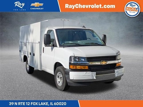 2025 Chevrolet Express Cutaway 3500 3500 Van 139"