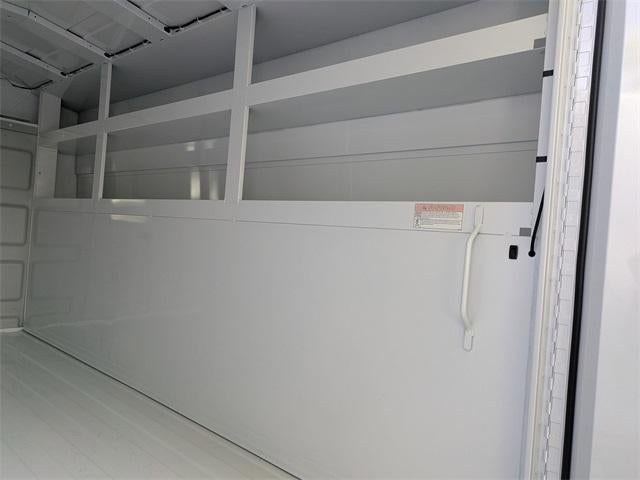 2025 Chevrolet Express Cutaway 3500 3500 Van 139"