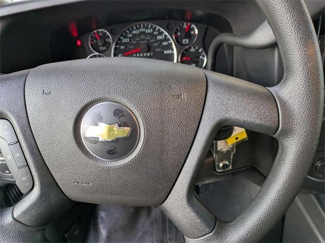 2025 Chevrolet Express Cutaway 3500 3500 Van 139"