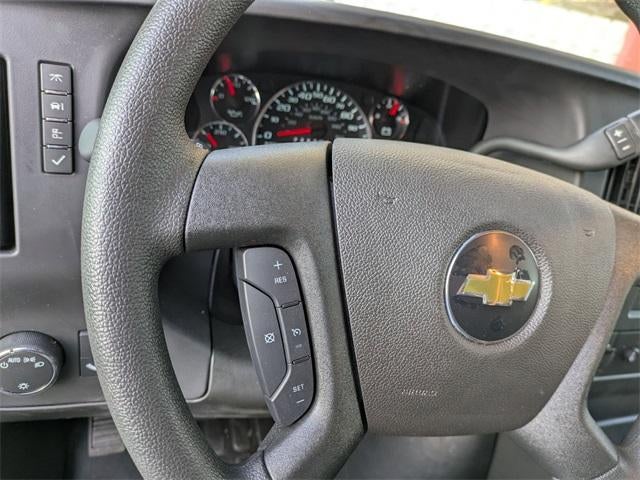 2025 Chevrolet Express Cutaway 3500 3500 Van 139"