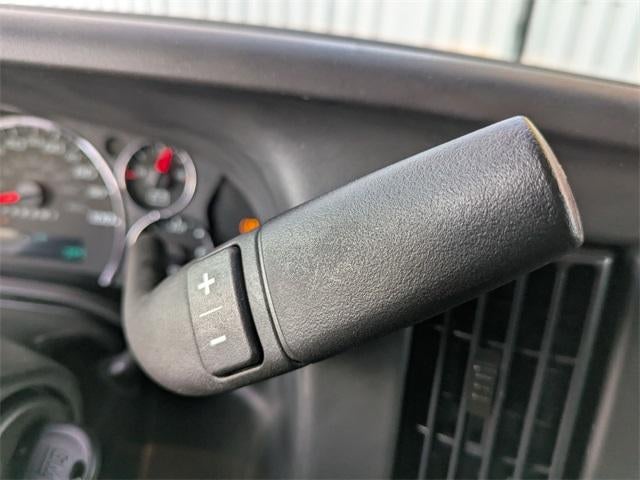 2025 Chevrolet Express Cutaway 3500 3500 Van 139"