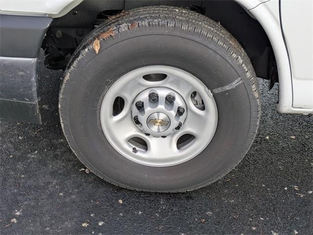 2025 Chevrolet Express Cutaway 3500 3500 Van 139"