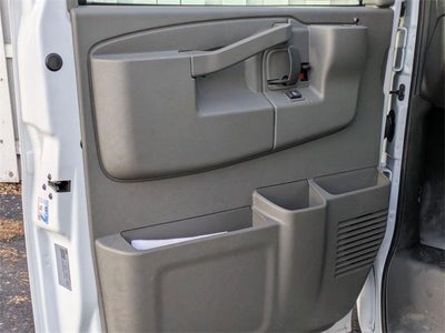 2025 Chevrolet Express Cutaway 3500 3500 Van 139"