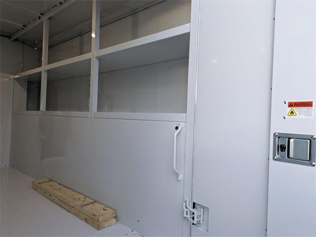 2025 Chevrolet Express Cutaway 3500 3500 Van 139"