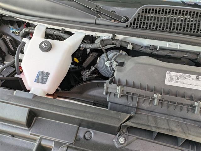 2025 Chevrolet Express Cutaway 3500 3500 Van 139"